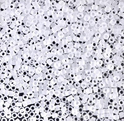 Miyuki Delica 11/0 DB-0741 Mat Crystal x 8 g