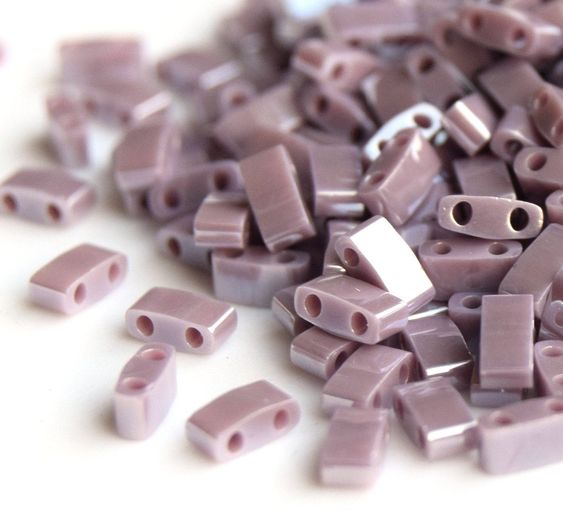 Half Tila Beads HTL-0437 Opaque Mauve Luster x 10 g
