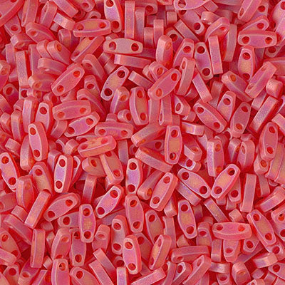 Quarter Tila Beads QTL-0140FR Mat Transparent Light Red AB x 10 g