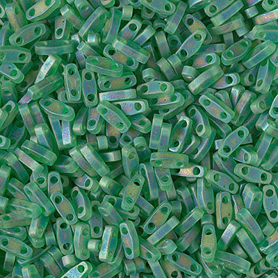 Quarter Tila Beads QTL-0146FR Mat Transparent Green AB x 10 g