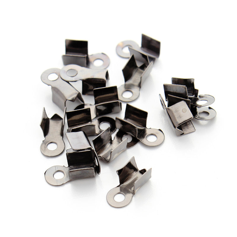 Pince Lacets Plats 2.5 x 6 mm Noir M&eacute;tallis&eacute; x 10