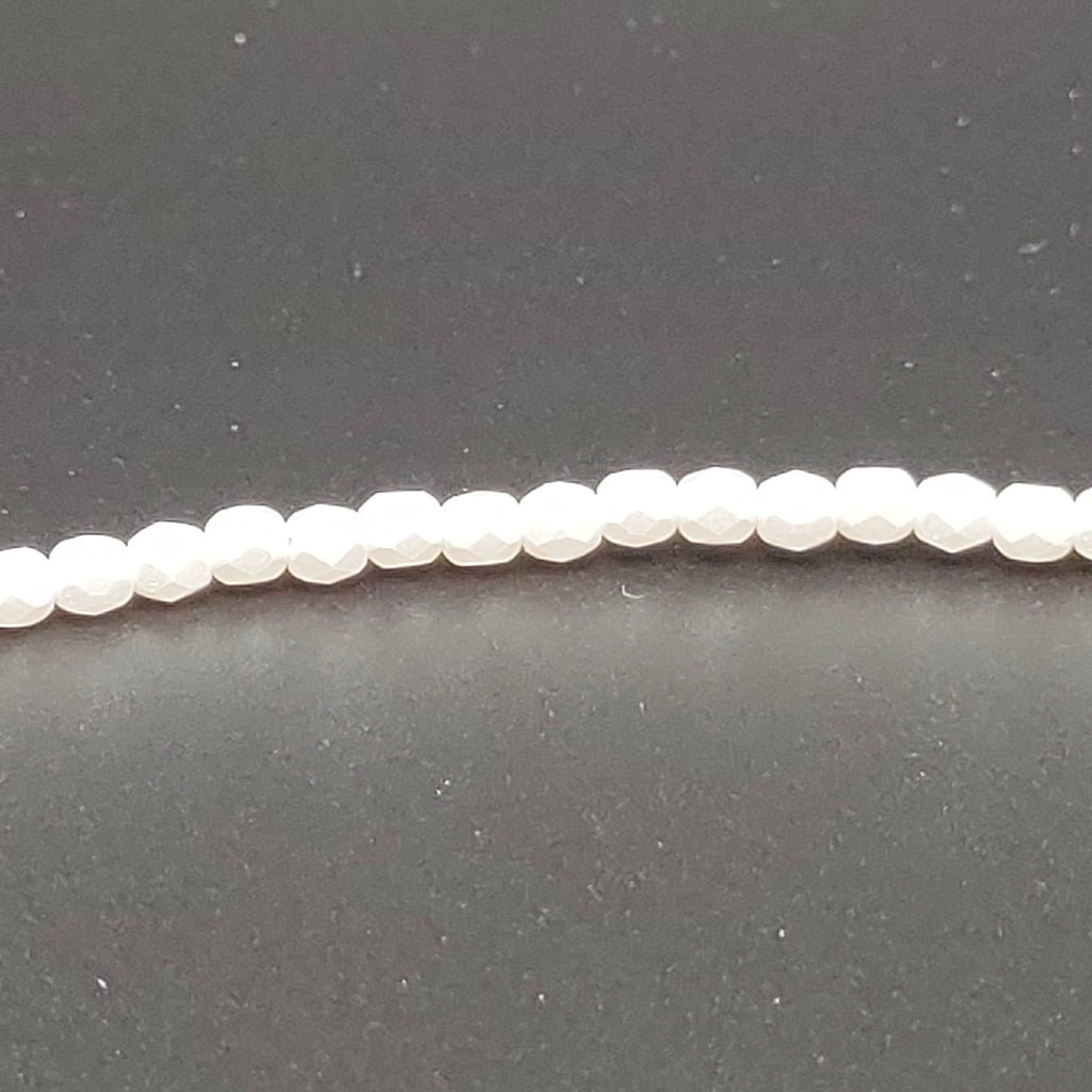 Fire Polished 3 mm - Pastel White x 50