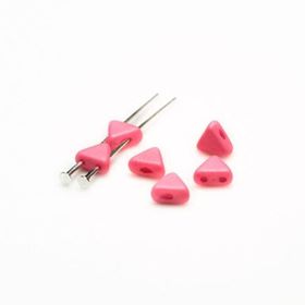Perles en verre KH&Eacute;OPS&reg; par PUCA&reg; 6 mm Opaque Rose Silk Mat x 10 g